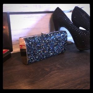 COPY - COPY - Crystal clutch